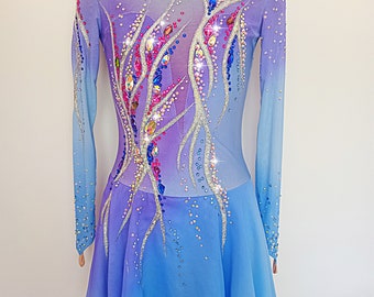 Robe de compétition de patinage artistique à manches longues