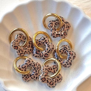 Leo huggies - handgemachte Ohrringe aus Fimo