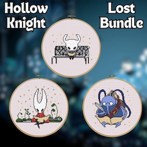 Könnte beinhalten: Drei Kreuzstichreifen mit Charakteren aus Hollow Knight. Der obere Reifen zeigt eine weiße Figur, die auf einer Bank sitzt. Der untere linke Reifen zeigt eine Figur, die ein Buch liest. Der untere rechte Reifen zeigt eine blaue Figur mit Messer und Buch. Der Text "Hollow Knight" und "Lost Bundle" stehen oben.