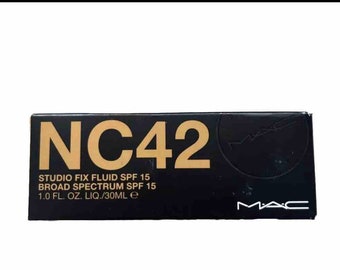 MAC studio fix fluid foundation NC42 in 1oz