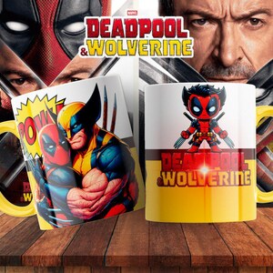 Pu&ograve; includere: Due tazze in ceramica bianca con accenti gialli e rossi. Una tazza presenta un'immagine di cartone animato di Deadpool e Wolverine, l'altra tazza presenta un'immagine di cartone animato di Deadpool. Entrambe le tazze hanno il testo "DEADPOOL & WOLVERINE" stampato su di esse.