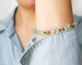 Prehnite Bracelet with Hematite and Labradorite . Green Gemstone Bead Bracelet . Anxiety Relief Bracelet