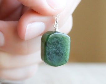 Natural Jade Necklace Pendant . Green Gemstone Necklace . Healing Crystal Necklace for Good Luck and Prosperity