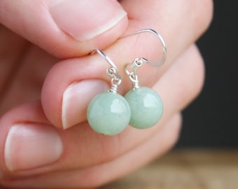 Customized Finish and Floral Accents Natural Gemstone Jewelry Steel Ear Wires Aventurine Dangle Earrings with Amethyst and Aquamarine