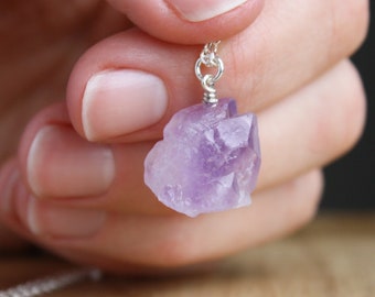 Raw Amethyst Necklace Pendant . Raw Amethyst Crystal Necklace in Sterling Silver . Healing Crystal Necklace for Anxiety