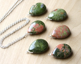 Unakite Necklace . Green Crystal Necklace for Women . Natural Stone Necklace Pendant