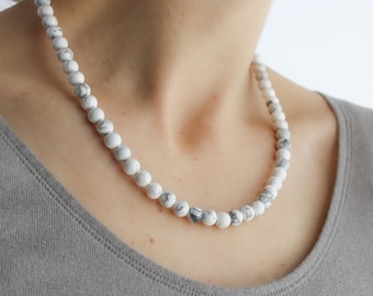 White Howlite Necklace for Anxiety Relief and Achievement NEW