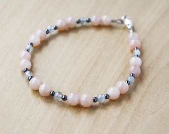 Peach Moonstone Bracelet for Women . Beaded Birthstone Bracelet for June . Healing Crystal Bracelet for Anxiety