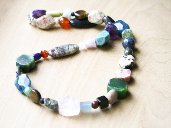 Healing crystal bead necklace online