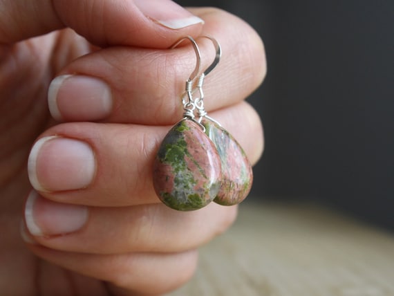 Boucles D'Oreilles Perles Unakite Verte Et Bronze - Pendantes - Neuf Avec Étiquettes
