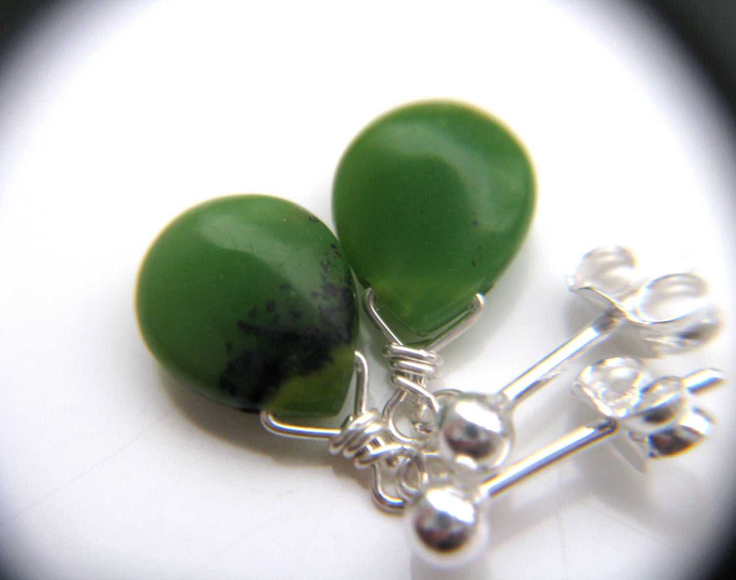 •ODONATA• chrysoprase tear + gold earrings