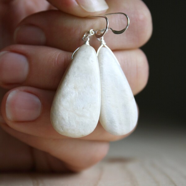 White Moonstone Earrings Silver . White Stone Earrings Dangle . Natural Gemstone Earrings