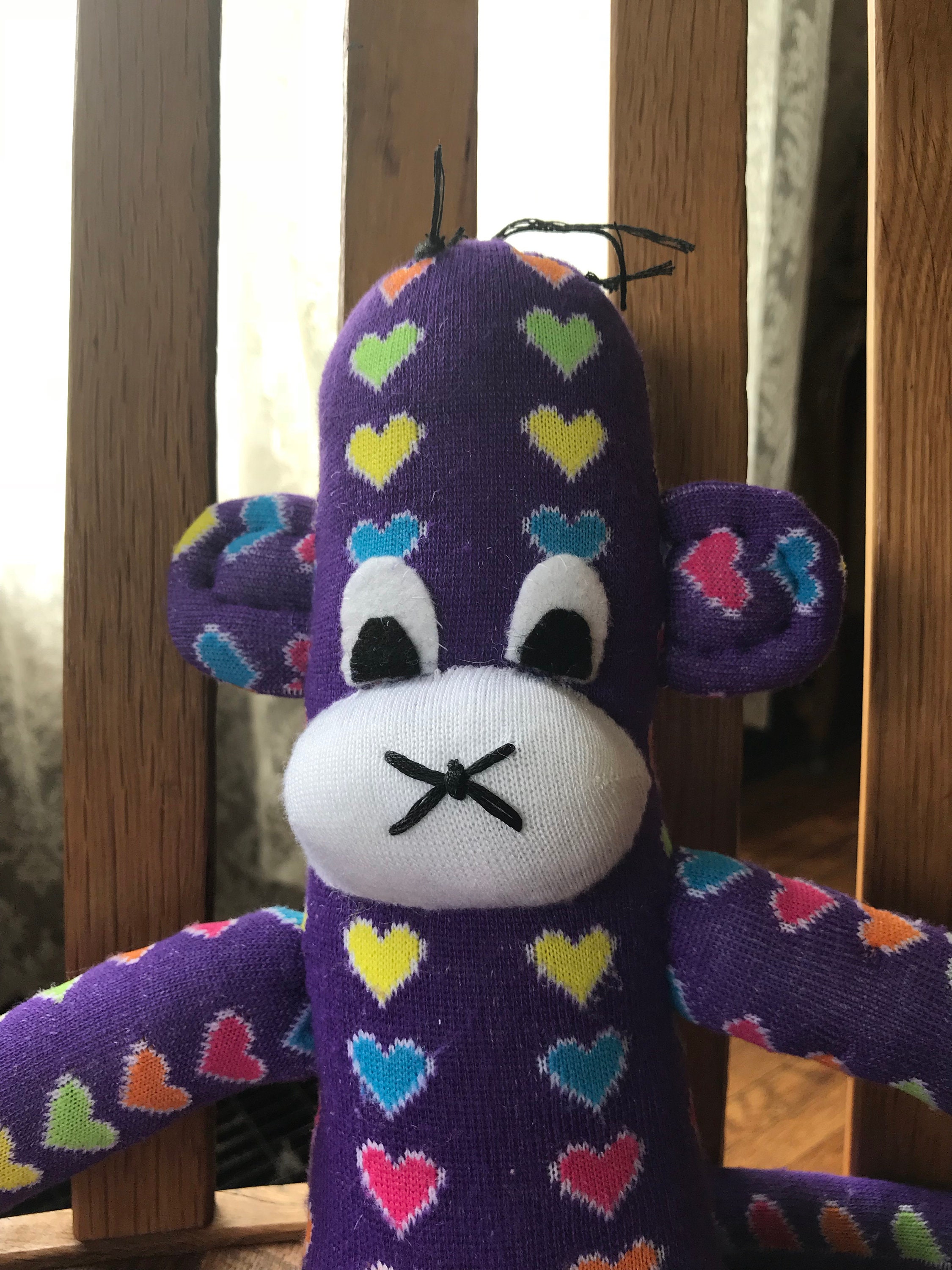 Mono calcetín púrpura con corazones multicolores Etsy España