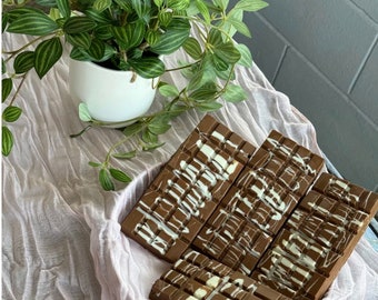 Viral Pistachio Kunafa Chocolate Bar (Tiktok Chocolate Bar)