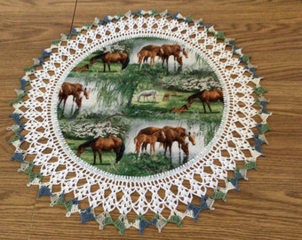 Crochet Horse Doily Horses Colts Handmade Best Doilies Lace Edge Dresser Scarf Home Decor Round Centerpiece Crocheted Edge