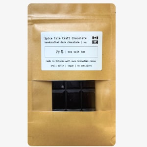 Mörk chokladkaka med havssalt, 70 % kakao | Hantverkschoklad från bönor till bar | Single Origin Grenada | Hantverkschoklad i liten sats