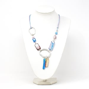 Unique piece! Vintage Murano glass necklace with handmade blue and amethyst pearls, decorated with silver leaf, Made in Italy
