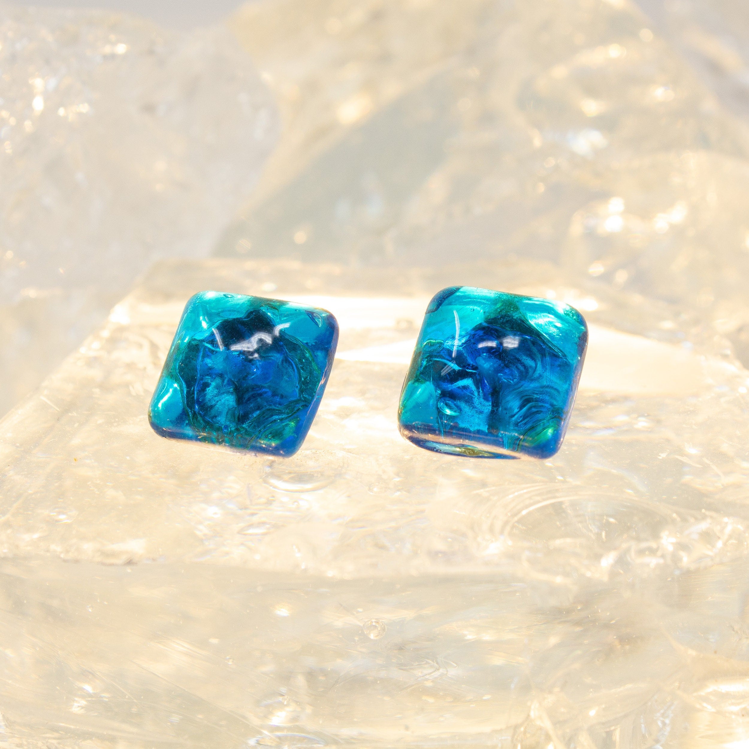 Orecchini A Clip In Lucite Vintage Anni '80: Gioielli Vistosi Con Strass Viola E Rosso - Foto 2