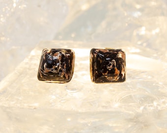 Vintage handmade Murano glass clip earrings, black squares decorated with aventurine, 80s jewel Made in Italy