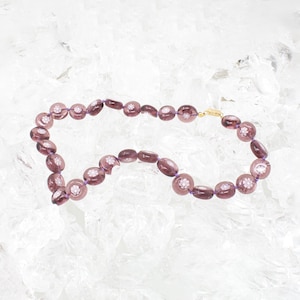 Vintage Murano glass necklace with handmade amethyst-colored pearls, decorated with tone-on-tone murrine, 80s jewel Made in Italy