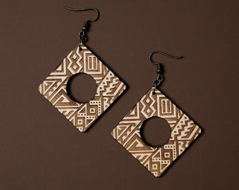 Tribal Print Wooden Dangle Earrings: Afrocentric Jewelry