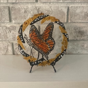 glass art monarch butterfly
