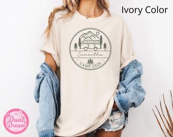 Aangepast kampshirt, gepersonaliseerd familiematching campingshirt, oma opa kampshirt, neefkamp crewshirt, vrijgezellenfeest zomercadeau.