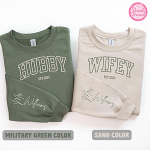 Personalized Couples Mr and Mrs Sweatshirt, Matching Wifey & Hubby Sweatshirts, New Wife Sweatshirt, New Couples Gift, Bridal Shower Gift.
