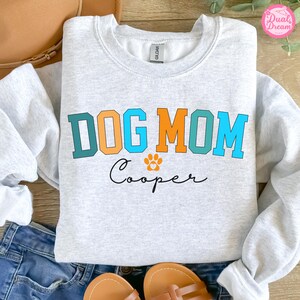 Sweat-shirt personnalisé pour maman chien, sweat-shirt chien personnalisé, sweat-shirt maman chien personnalisé, sweat-shirt cadeau maman chien, chemise maman chien, sweat-shirt amoureux des chiens.