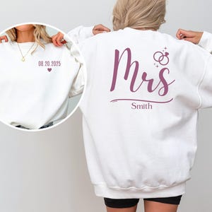 Personalized Couples Mr and Mrs Sweatshirt, Matching Husband & Wife Sweatshirts, New Wife Sweatshirt, New Couples Gift, Bridal Shower Gift.