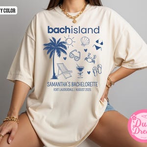 バックアイランドの独身パーティーシャツ、コンフォートカラーズ®、カスタムビーチバックパーティーTシャツ、トロピカルパームツリーの独身パーティーTシャツ、サマーガールズトリップシャツ