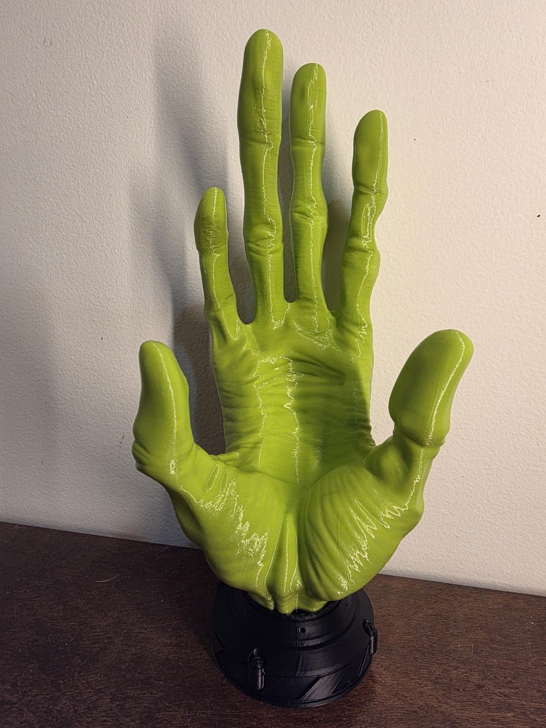 Alien Hand Controller Stand – 3D Printed Game Controller Display Holder ...