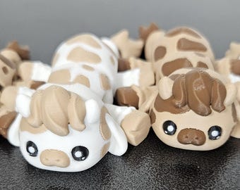Articulated Cow Fidget Animal - 3D Printed Keychain & Magnet - White and Brown Options