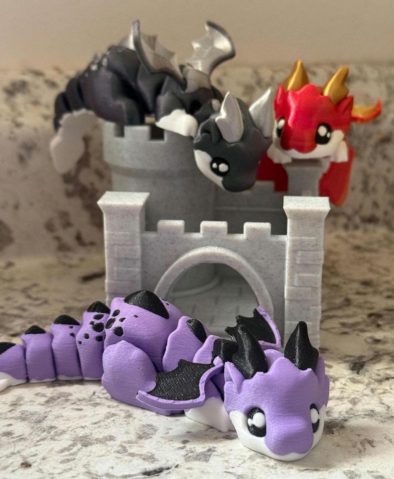 Articulated Dragon Fidget Toy, Fantasy Creature, Dragon Figurine, Castle Option, Desk Pet Bild 4