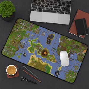 Personalisierte Osrs Weltkarte Schreibtischmatte | RuneScape Weltkarte Mauspad | Anime Schreibtischmatte | Geschenk für Gamer | Gaming Mousepad