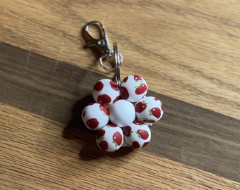 Teacher gift apples Flower keychain silicone beads