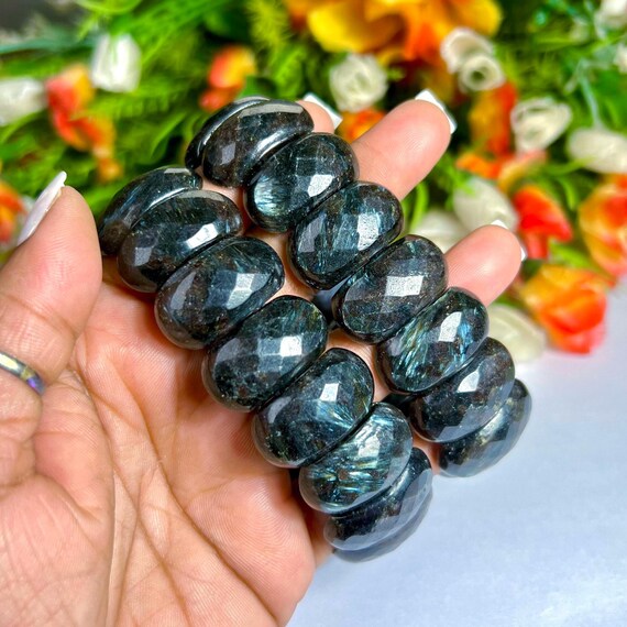 瑪瑙 ブレスレット 25 MM Greenland Nuummite Stone Bracelet L Stretchable Bracelet - Etsy