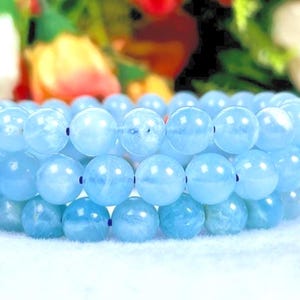Aquamarine Stone Stretch Bracelet - Unisex 8MM Beaded Design