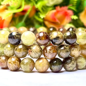 Tsavorite Green Garnet Stone Stretch Bracelet - Unisex 8 MM image 1
