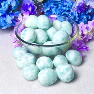 Green Moonstone Tumbled Stone: Spiritual Healing Crystals (20-30mm)