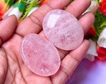 Rose Quartz Worry Stone: Healing Crystal Thumb Stone (4cmx3cm)