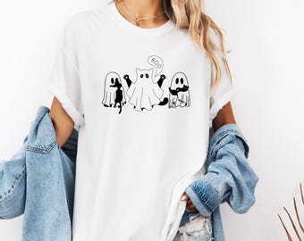 Comfort Color Cat Ghost Halloween Shirt, Retro Cat Lover Shirt, Cat Mom Halloween, Cat Person Gift, Cat Lover Gift, Veterinarian Gift