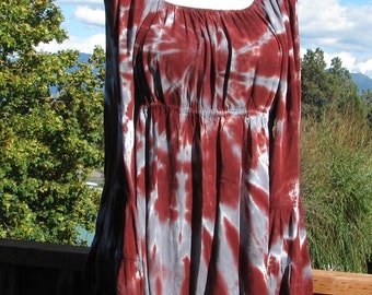 Peasant Top with Tier Sleeves Tie Dye in Gray and Rust Brown