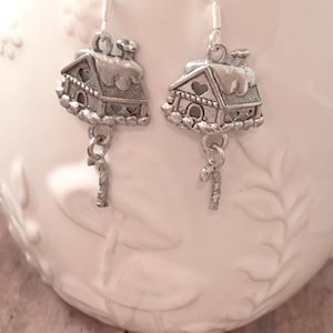 Gingerbread house earrings - gingerbread house jewelry, Christmas jewelry, gingerbread gift, holiday earrings, Christmas earrings