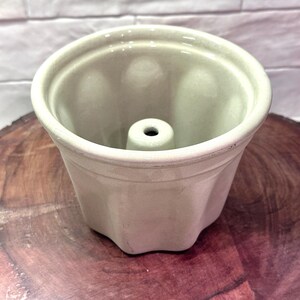 Vintage French Stoneware Kougelhopf Bundt Cake Mold 1617 Beige 6 Inch