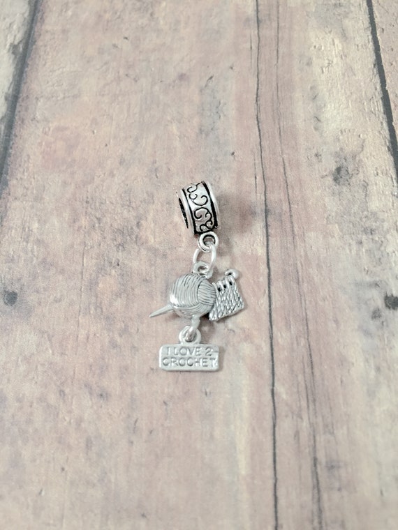 I Love To Crochet Pendant: Crocheting Jewelry, Yarn Charm