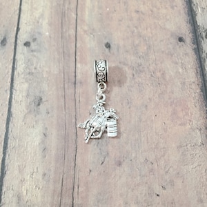 Barrel racing pendant (1 piece) - barrel racing jewelry, western jewelry, rodeo jewelry, barrel racing gift, western gift, rodeo gift