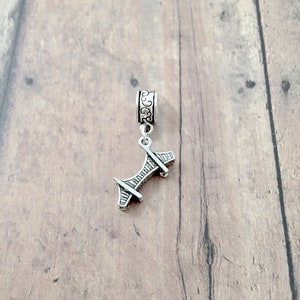 Golden Gate Bridge pendant (1 piece) - Golden Gate Bridge jewelry, San Francisco jewelry, travel jewelry, Golden Gate Bridge gift