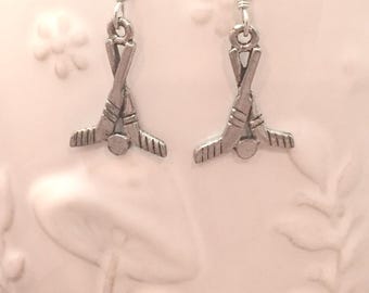 Hockey Stick Earrings: Winter Sports Jewelry