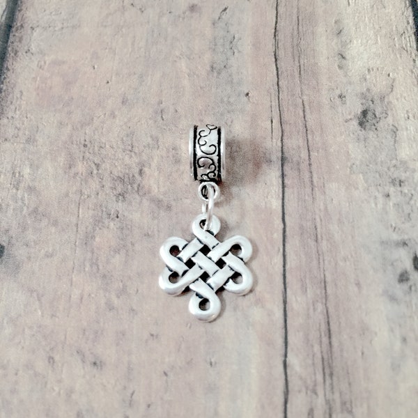 Endless knot pendant (1 piece) - silver endless knot charm, eternal knot charm, Celtic knot charm, endless knot gift, eternity knot pendant